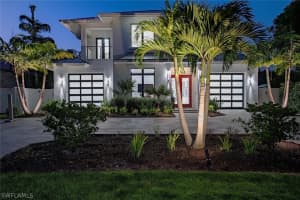 739 5th Avenue, NAPLES, FL 34102 Sold 10/11/24