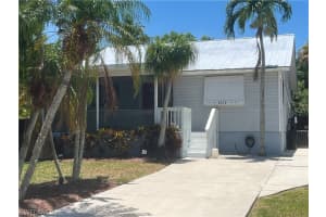 2416 Florida Avenue, NAPLES, FL 34112 Sold 06/25/24