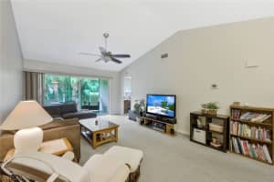 661 Squire Circle, NAPLES, FL 34104 Sold 08/08/24