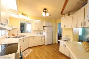 271 Grassy Key Lane, NAPLES, FL 34114 Sold 07/11/24