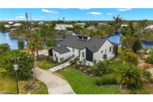 9448 Begonia Court, SANIBEL, FL 33957 Sold 10/18/24