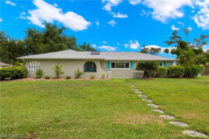 2301 La Salle Avenue, FORT MYERS, FL 33907 Sold 07/26/24