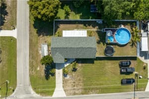 2515 Davis Boulevard, FORT MYERS, FL 33905 Sold 01/06/25