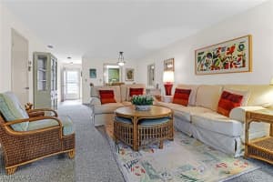 300 Valley Stream Drive, Naples, FL 34113 - MLS#224047543