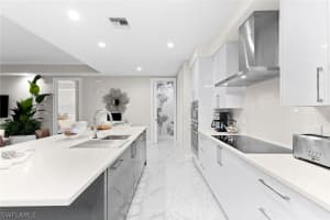1115 Central Avenue, NAPLES, FL 34102 Sold 08/30/24