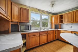 23701 River Road, ALVA, FL 33920 Sold 12/19/24