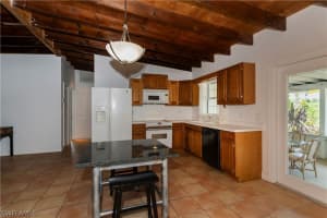 2570 Fort Denaud Road, LABELLE, FL 33935 Sold 09/23/24