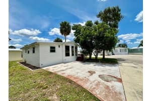 196 Panther Pass Circle, NAPLES, FL 34114 Sold 07/16/24