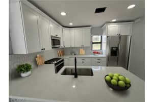 638 Eisenhower Boulevard, Lehigh Acres, FL 33974 Sold 01/23/25