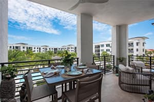1111 Central Avenue, NAPLES, FL 34102 Sold 08/12/24