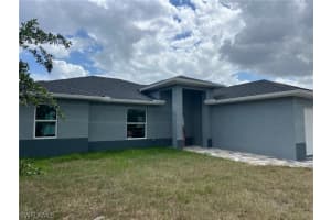 2923 19th Street, LEHIGH ACRES, FL 33976 Sold 12/13/24