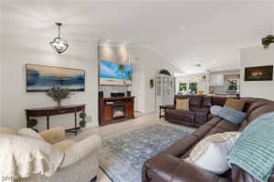 1323 Piper Boulevard, NAPLES, FL 34110 Sold 11/25/24