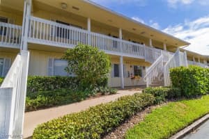 4625 Bayshore Drive, NAPLES, FL 34112 Sold 10/02/24