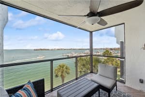1085 Bald Eagle Drive, MARCO ISLAND, FL 34145 Sold 04/16/25