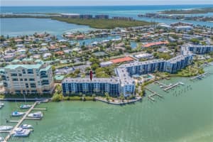 1085 Bald Eagle Drive, MARCO ISLAND, FL 34145 Sold 04/16/25
