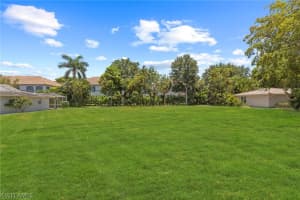 3840 CRAYTON Road, NAPLES, FL 34103 Sold 11/27/24