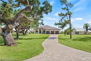 1311 Riverbend Drive, Labelle, FL 33935 - MLS#224049055