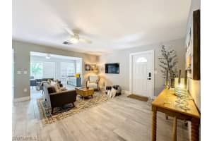 9 Knights Bridge Road, Naples, FL 34112 - MLS#224049096