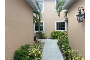 735 Luisa Lane, NAPLES, FL 34104 Sold 10/18/24