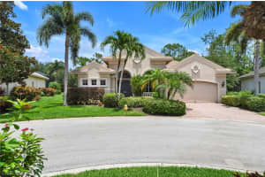 5814 Hammock Isles Drive, NAPLES, FL 34119 Sold 12/06/24