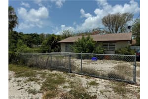 207 2nd St, KEY LARGO, FL 33037 Sold 09/27/24