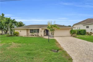 1041 Waterway Drive, FORT MYERS, FL 33919 Sold 11/13/24