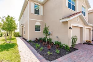 2805 Citrus Street, NAPLES, FL 34120 Sold 08/16/24