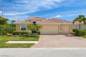 3043 Sunset Pointe Circle, CAPE CORAL, FL 33914 Sold 11/05/24
