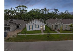 880 FRIENDSHIP Circle, LABELLE, FL 33935 Sold 10/22/24