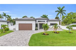 1324 Longwood Drive, FORT MYERS, FL 33919 Sold 11/08/24
