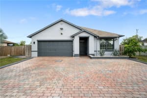 602 Sw 25th St, Cape Coral