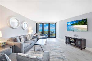 320 Seaview Court, Marco Island, FL 34145 - MLS#224050974