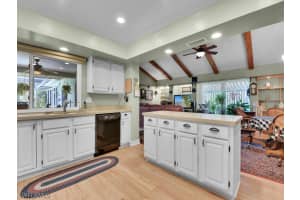 5151 Greenbriar Drive, FORT MYERS, FL 33919 Sold 05/08/25