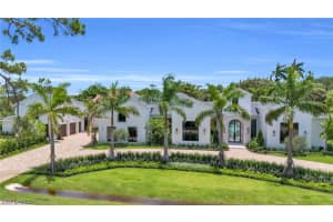 198 Caribbean Road, NAPLES, FL 34108 Sold 11/12/24
