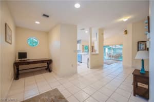400 Diamond Circle, NAPLES, FL 34110 Sold 08/06/24