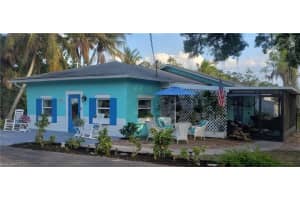 3200 Barrett Ave, Naples