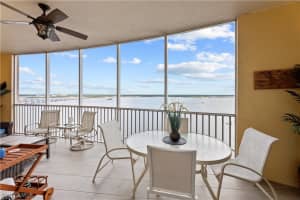 2745 1st Street, FORT MYERS, FL 33916 Sold 11/26/24