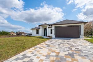 336 Pembroke Street, LEHIGH ACRES, FL 33974 Sold 06/10/25