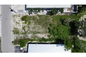 136 Mango Street, FORT MYERS BEACH, FL 33931 Sold 11/15/24