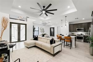 549 9th Street, NAPLES, FL 34120 Sold 01/10/25