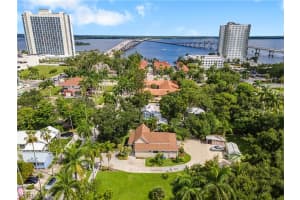 1605 HOUGH Street, FORT MYERS, FL 33901 Sold 07/07/25