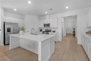 18575 Ives Drive, ESTERO, FL 33928 Sold 09/19/24
