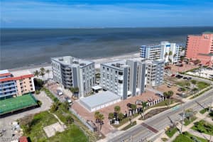 394 Estero Boulevard, FORT MYERS BEACH, FL 33931 Sold 11/07/24