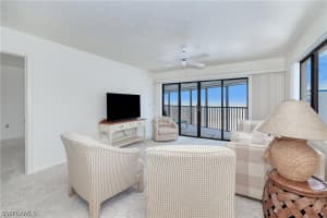394 Estero Boulevard, FORT MYERS BEACH, FL 33931 Sold 11/07/24