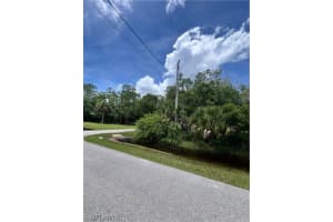  64TH AVE NE, Naples, FL 34120 - MLS#224052155