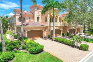 9275 Menaggio Court, NAPLES, FL 34114 Sold 12/31/24