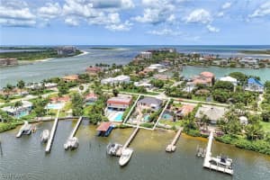 15 Capri Boulevard, NAPLES, FL 34113 Sold 08/16/24