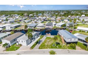 17700 Stevens Boulevard, FORT MYERS BEACH, FL 33931 Sold 05/12/25