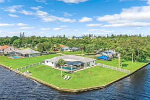 2194 Santiago Avenue, FORT MYERS, FL 33905 Sold 09/27/24