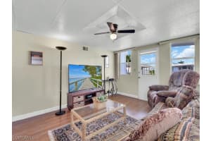 264 Yorkshire Avenue, Fort Myers, FL 33908 Sold 02/14/25